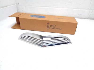 Ford Thunderbird T-Bird 1955 1956 1957 nuevo cromo capó cuchara inserción original Fomoco Foto 1 de 4