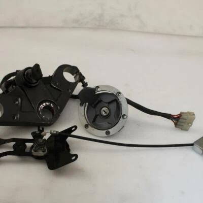 2010 kawasaki ninja 250r OEM IGNITION LOCK KEY SET W/ GAS CAP AND SEAT LOCK - Image 1 of 4