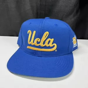 De colección Años 90 Deportes Especialidades UCLA Bruins Snapback Gorra Gorra Azul Script NCAA LA - Imagen 1 de 14