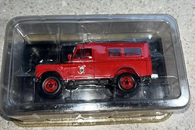 G800~ 1975 LAND ROVER SERIE III 109 SOFT TOP - DEL PRADO FIRE ENGINE MODEL 1:43 - Image 1 of 4