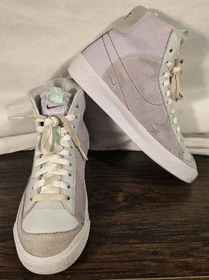 Nike Blazer Mid 77 Dance Barely Grape Metallic Copper (DQ6084-500)  Size 4Y  - Image 1 of 4