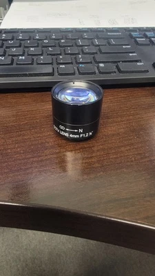 cctv lens 4mm F1.2 1/3" - Image 1 of 4