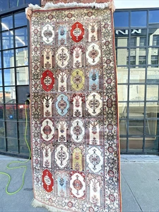 Auth; 1980's FINE Silk Turkish Rug Shimmering Elegant Short Runner 2x6' NR - Foto 1 di 19