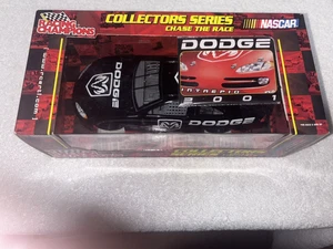 1- 2001 NASCAR RACING CHAMPIONS ESCALA 1:24 SERIE COLECCIONISTA PERSIGUE LA CARRERA - Imagen 1 de 3