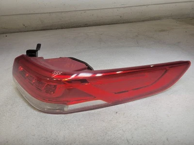 2016-2018 Kia Optima Led Passenger Right Tail Light Lamp on Panel - Image 1 of 4