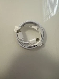 Apple OEM USB-C to USB-C Charge Cable 3FT - Picture 1 of 1