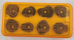 Zig Zag Deluxe Sewing Machine Attachments 16 Cams Plastic Case Kenmore Vintage - Picture 1 of 6