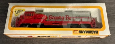 Масштаб HO - Bachmann Santa Fe #350 дизельный локомотив ASIS НЕПРОВЕРЕННЫЙ - Изображение 1 из 4