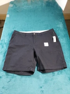 Old Navy Shorts Sz 12 Womens Black Ladies Mid Rise Bermuda Chino Stretch NWT - Picture 1 of 16