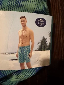 Men’s swimming shorts - Picture 1 of 14