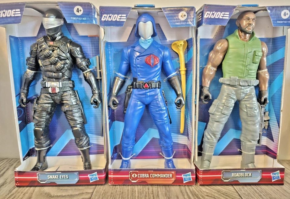 Hasbro Cobra Commander And Roadblock GI Joe 9” Action Figure