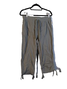 Calvin Klein Performance donna S capri 31/23 verde nuovo con etichetta - Foto 1 di 7