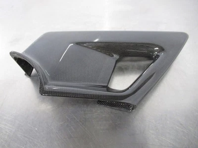 EB1431 2008 08 LAMBORGHINI MURCIELAGO CONSOLA CENTRAL PANEL LATERAL FIBRA DE CARBONO Foto 1 de 4