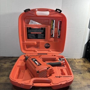 Paslode Cordless 30 Degree Framing Nailer 900420 Frame Nail Gun Kit - No Charger - Picture 1 of 22