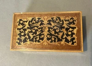 Vintage Antique Italian Keepsake Jewel Box with an Inlay Birds on Top - Picture 1 of 6