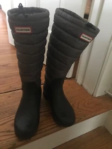 Hunter Women’s  original tall boot quilted top and rubber bottom Waterproof  - Picture 1 of 4