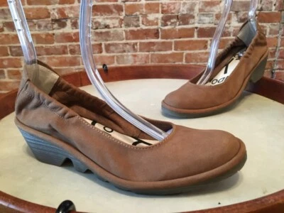 Fly London Sand Brown Nubuck Leather Pled Wedge elastic back Shoe 39 8 8.5 New - Image 1 of 3