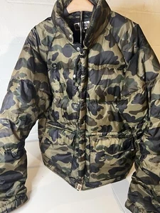 BAPE 1st camo green down jacket A Bathing Ape Size Xl - Picture 1 of 8