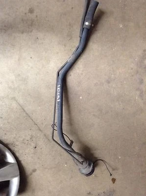 Dodge 2004 cuello de llenado de combustible de neón   Foto 1 de 4