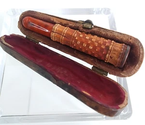 Vintage Cigarette Holder With Original Case - Picture 1 of 13