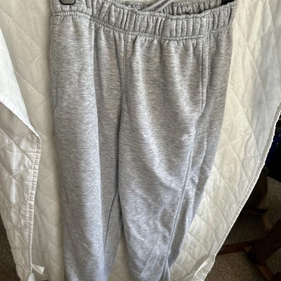 Mens Grey Slazenger jogging bottoms size L used  - Image 1 of 4