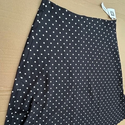 NUEVO CON ETIQUETAS Anne Klein Talla 12 Negro Blanco Lunares Falda Midi Línea A Sedosa Foto 1 de 4