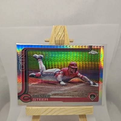 2025 Topps Chrome - Spencer Steer #174 Prism Refractor - Image 1 of 2