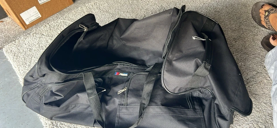 Bolsa de viaje negra Xpress New York TraSports para equipo/gimnasio Foto 1 de 4