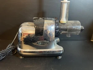 Omega J8008C Juicer - Slow Speed Masticating Juicer Missing Topper - Picture 1 of 1