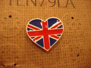 TEN79LA BOUTIQUE DESIGNER UNION JACK HERZ METALL ANSTECKNADEL - BRANDNEU - Bild 1 von 1