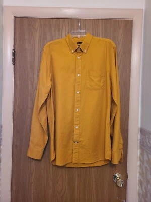 Informal para hombre con botones - GAP, talla - mediana, usado, excelente estado. Foto 1 de 4