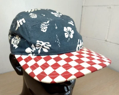 VANS OFF THE WALL A CUADROS/FLORAL AJUSTABLE STRAPBACK SOMBRERO/GORRA, ROJO, SKATE/SURF Foto 1 de 4