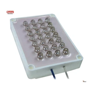 Illuminatore infrarossi 28 LED IR 12V videosorveglianza compatto interno esterno - Picture 1 of 1