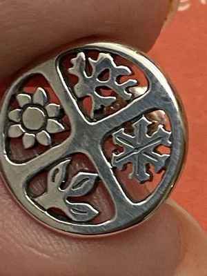 Pendiente retirado único James Avery plata esterlina 4 cuatro estaciones poste UNO Foto 1 de 2