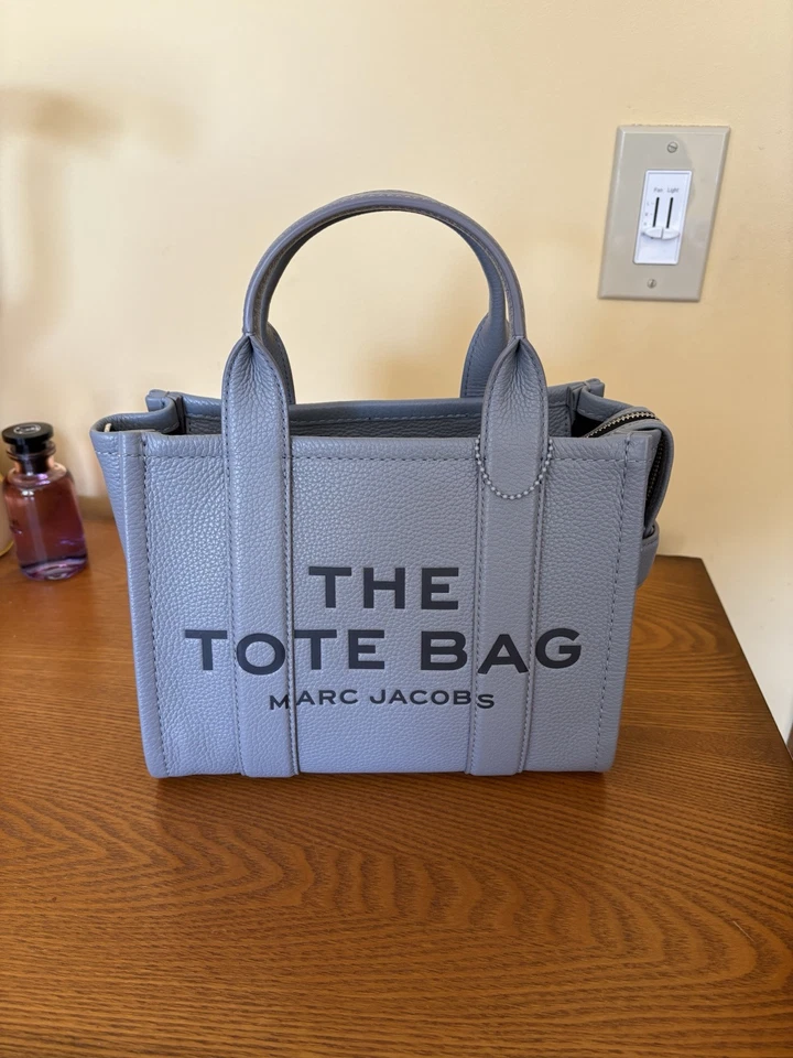 Marc Jacobs The Leather Mini Women's Tote Bag - Red (H009L01SP21)