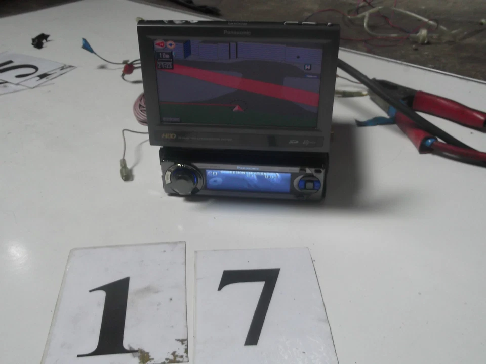 cq-dfx983 Panasonic stereo head unit tv screen motorised navigation - Image 1 of 4