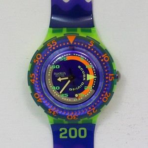 swatch roxo