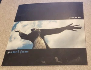 PEARL JAM 7" 45 GIVEN to FLY / PILATE / LEATHERMAN Never played - Picture 1 of 4