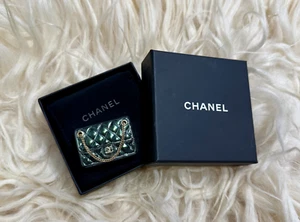 Chanel Resin Dark Green Classic Flap Bag Brooch Pin Accessory - Picture 1 of 9