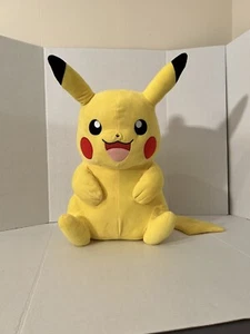 Riesiges Pokémon Pikachu Plüschtier ca. 20 Zoll Offiziell Lizenziert Plüschtier - Bild 1 von 15