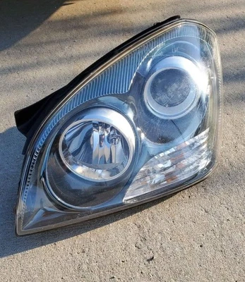 2006-08 KIA OPTIMA DRIVER SIDE HALOGEN HEADLIGHT - Image 1 of 4