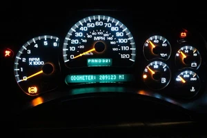 03-04 REBUILT *LED CHEVY GMC 1500 SIERRA INSTRUMENT CLUSTER 15182146 SPEEDO 209k - Picture 1 of 6