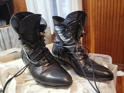 Soft leather boots that can be worn up or down black with laces - Image 1 of 4