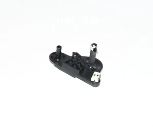 Widerlager Halter Schaltseil am Getriebe Umlenkhebel 6Q0711202K Ibiza 6J Orig. - Bild 1 von 3