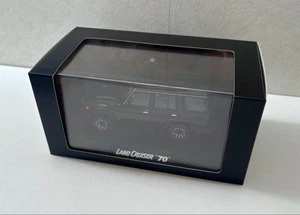 Kyosho Land Cruiser 70 - Picture 1 of 2