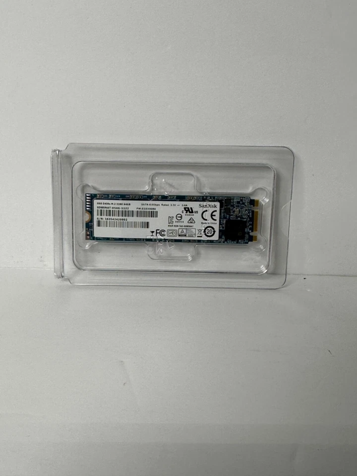 SanDisk SSD Z400s M.2 2280 64GB SATA 6.0Gbps SD8SNAT-064G-1122 SSD - Image 1 of 3
