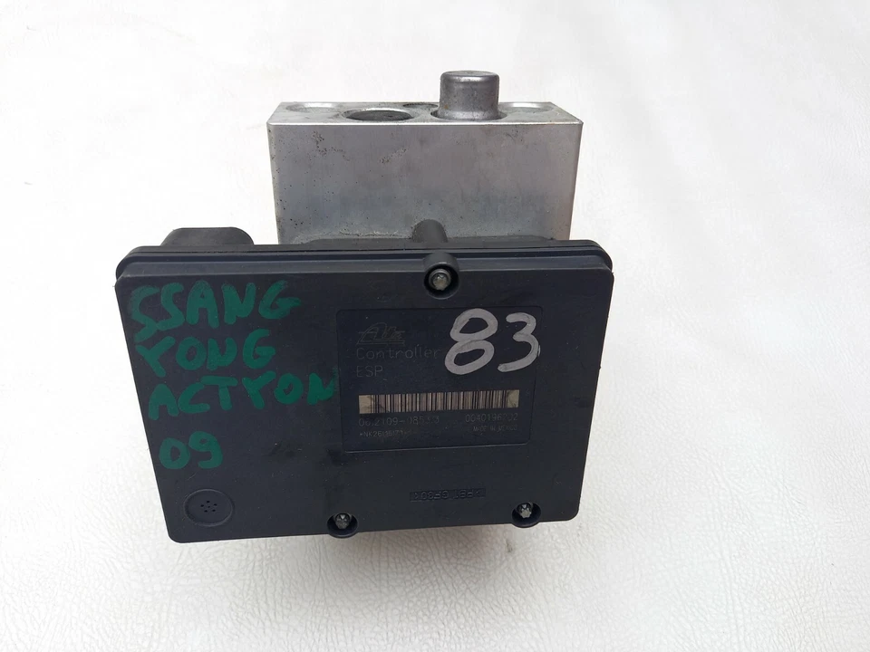 48940-09300 06.2109-0853.3 06.2102-0739.4 POMPA CENTRALINA ABS SSANGYONG ACTYON Foto 1 de 4