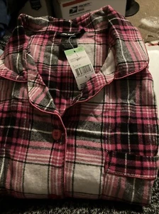 NEW - Joe Boxer Women small 2-Piece Flannel Pajama Set Pink Plaid Silver Thread - Picture 1 of 4