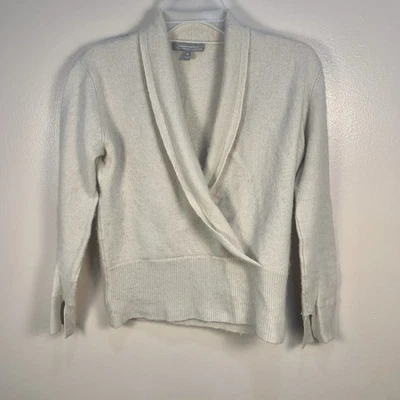 Suéter para mujer Saks Fifth Avenue 100 % cachemir cuello en V avena estilo envolvente M Foto 1 de 4