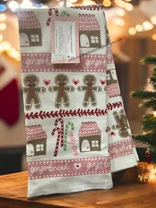 Cupcakes & Cashmere Christmas Kitchen Towels 2 Pk Gingerbread Glittery Hearts - Picture 1 of 6